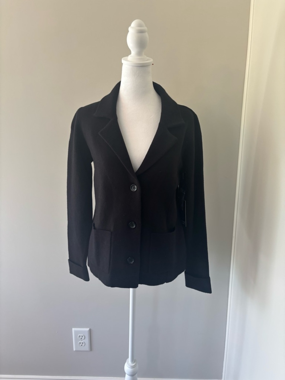Adrienne Vittadini Black Knit Button-Front Blazer